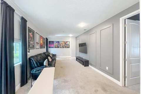 Casa en venta en Kissimmee, Florida, 6 dormitorios, 297.57 m2 № 2157768 - foto 27