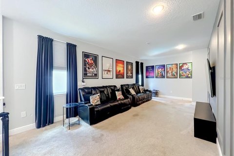 Casa en venta en Kissimmee, Florida, 6 dormitorios, 297.57 m2 № 2157768 - foto 26