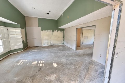 House in Spring Hill, Florida 3 bedrooms, 357.49 sq.m. № 2416730 - photo 13
