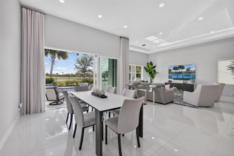 Villa ou maison à vendre à Palm Beach Gardens, Floride: 3 chambres, 259.2 m2 № 2433825 - photo 15