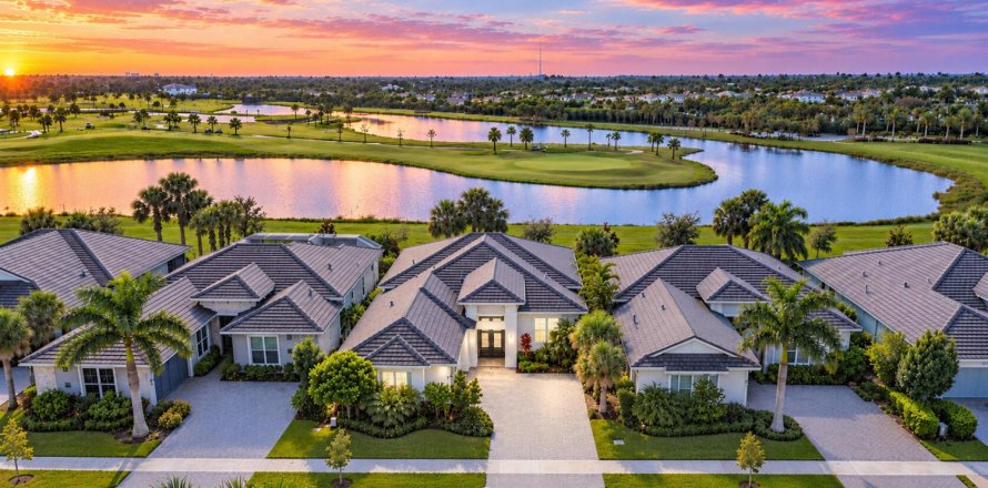Villa ou maison à Palm Beach Gardens, Floride 3 chambres, 259.2 m2 № 2433825