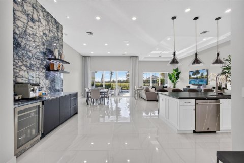 Villa ou maison à vendre à Palm Beach Gardens, Floride: 3 chambres, 259.2 m2 № 2433825 - photo 16