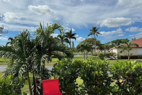 House in Delray Beach, Florida 2 bedrooms, 100.33 sq.m. № 1155500 - photo 1