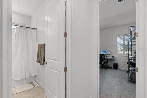 Купить виллу или дом в Клермон, Флорида 7 комнат, 205.22м2, № 1721493 - фото 26