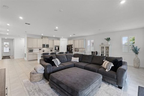 Купить виллу или дом в Клермон, Флорида 7 комнат, 205.22м2, № 1721493 - фото 18