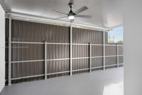 Villa ou maison à louer à Miami, Floride: 3 chambres, 126.81 m2 № 1966408 - photo 14