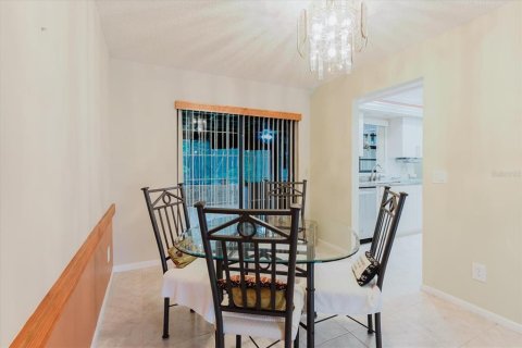 Villa ou maison à vendre à Tampa, Floride: 4 chambres, 201.32 m2 № 1819403 - photo 24