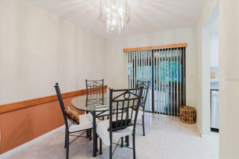 Villa ou maison à vendre à Tampa, Floride: 4 chambres, 201.32 m2 № 1819403 - photo 23
