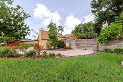 Villa ou maison à vendre à Tampa, Floride: 4 chambres, 201.32 m2 № 1819403 - photo 3
