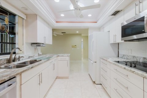 Villa ou maison à vendre à Tampa, Floride: 4 chambres, 201.32 m2 № 1819403 - photo 27