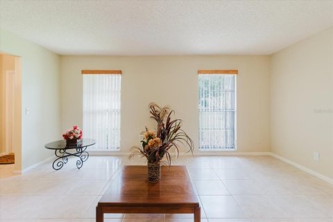 Villa ou maison à vendre à Tampa, Floride: 4 chambres, 201.32 m2 № 1819403 - photo 21
