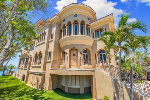 Villa ou maison à vendre à Sarasota, Floride: 5 chambres, 631.64 m2 № 1762102 - photo 2