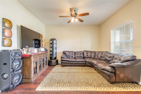 Casa en venta en New Smyrna Beach, Florida, 4 dormitorios, 235.97 m2 № 2157835 - foto 11