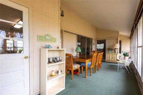 House in Port Charlotte, Florida 2 bedrooms, 102.94 sq.m. № 1608536 - photo 15