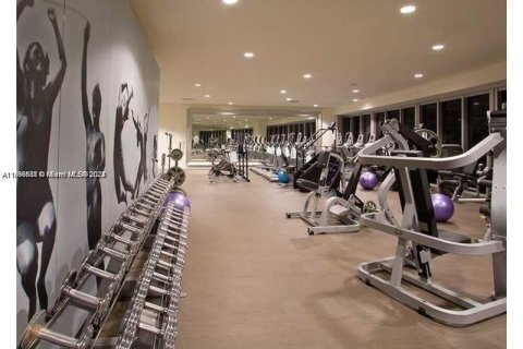 Купить кондоминиум в Майами, Флорида 2 спальни, № 1978083 - фото 9