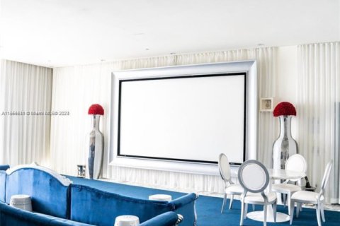 Купить кондоминиум в Майами, Флорида 2 спальни, № 1978083 - фото 16