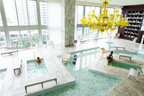 Купить кондоминиум в Майами, Флорида 2 спальни, № 1978083 - фото 8