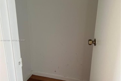 Townhouse in Fort Lauderdale, Florida 2 bedrooms, 95.88 sq.m. № 2003388 - photo 10