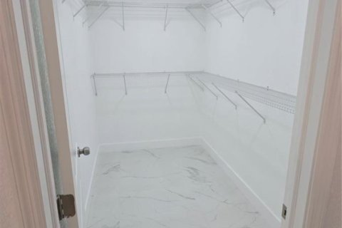 Copropriété à louer à Lauderhill, Floride: 3 chambres, 125.42 m2 № 2250509 - photo 16