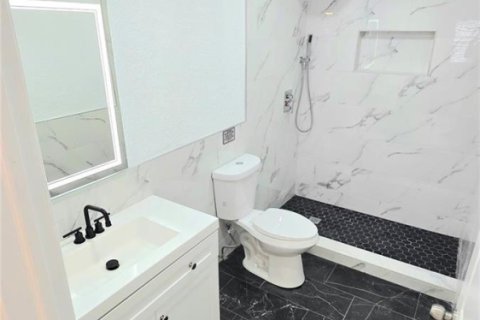 Copropriété à louer à Lauderhill, Floride: 3 chambres, 125.42 m2 № 2250509 - photo 10