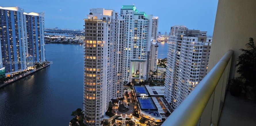 Condo à Miami, Floride, 1 chambre № 1893490