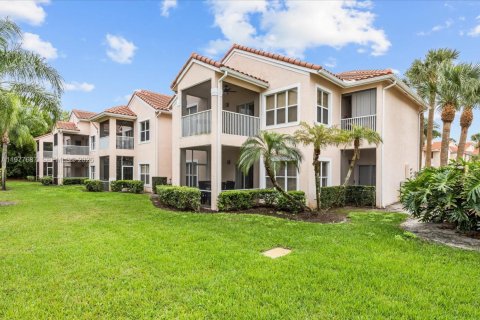 Copropriété à vendre à Port St. Lucie, Floride: 2 chambres, 111.11 m2 № 2049788 - photo 2