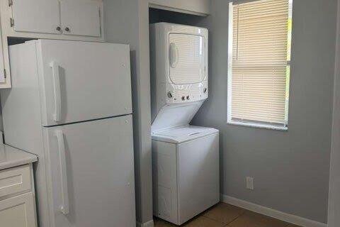 Appartement à louer à West Palm Beach, Floride: 2 chambres, 102.19 m2 № 2168578 - photo 4