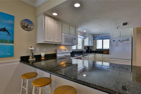 Condominio en alquiler en New Smyrna Beach, Florida, 2 dormitorios, 105.82 m2 № 2108477 - foto 7
