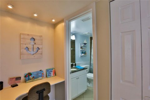 Condominio en alquiler en New Smyrna Beach, Florida, 2 dormitorios, 105.82 m2 № 2108477 - foto 15