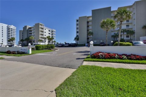 Condominio en alquiler en New Smyrna Beach, Florida, 2 dormitorios, 105.82 m2 № 2108477 - foto 25