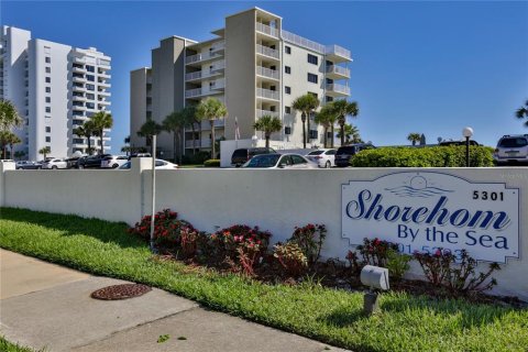 Condominio en alquiler en New Smyrna Beach, Florida, 2 dormitorios, 105.82 m2 № 2108477 - foto 2