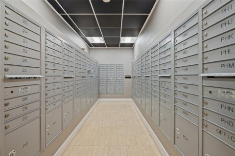 Copropriété à louer à North Bay Village, Floride: 1 chambre, 87.33 m2 № 1967881 - photo 23