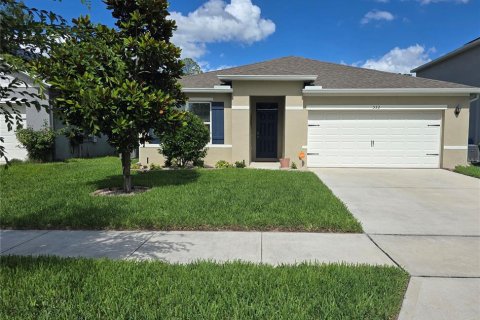 House in DeLand, Florida 3 bedrooms, 156.54 sq.m. № 2110295 - photo 6