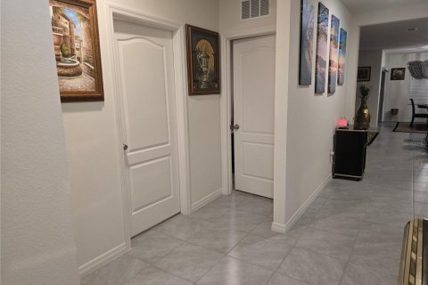 House in DeLand, Florida 3 bedrooms, 156.54 sq.m. № 2110295 - photo 26