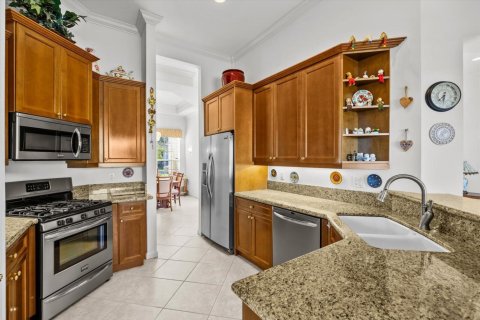 House in Port St. Lucie, Florida 3 bedrooms, 225.38 sq.m. № 2088131 - photo 17