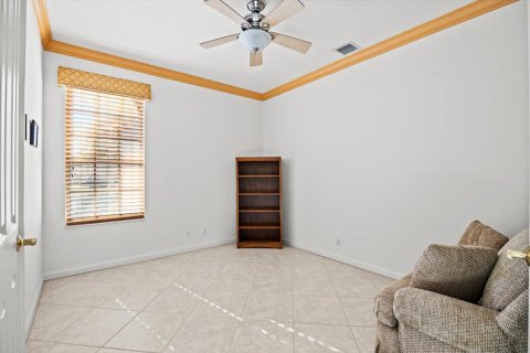 House in Port St. Lucie, Florida 3 bedrooms, 225.38 sq.m. № 2088131 - photo 28