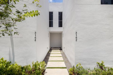 Adosado en venta en Miami, Florida, 3 dormitorios, 239.13 m2 № 1834444 - foto 20