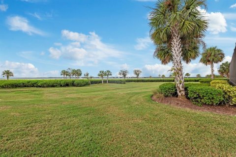 House in Bradenton, Florida 4 bedrooms, 321.44 sq.m. № 1577220 - photo 29