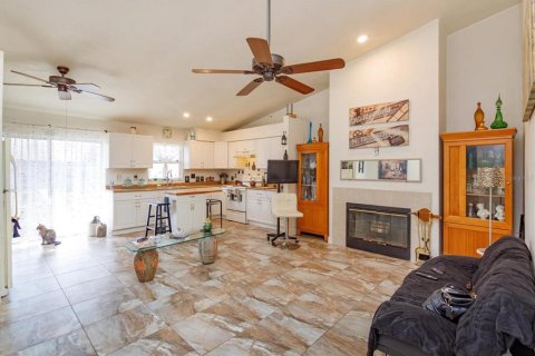 Duplex à vendre à Orlando, Floride: 3 chambres, 100.24 m2 № 2148092 - photo 7