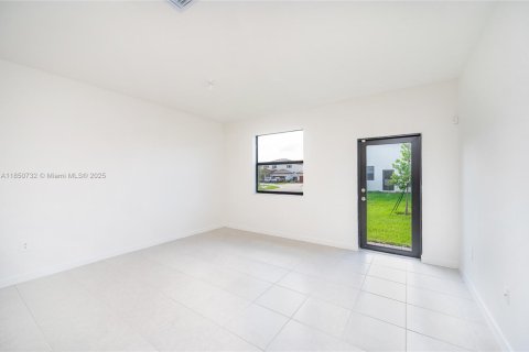 House in Homestead, Florida 4 bedrooms, 169.73 sq.m. № 1856917 - photo 16