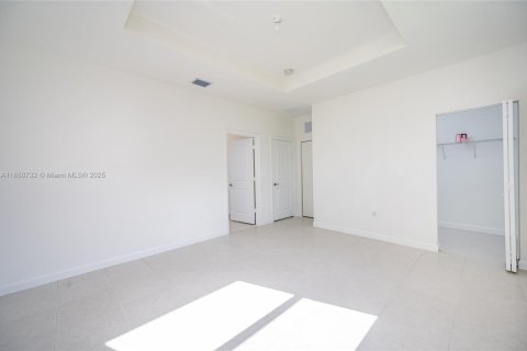 House in Homestead, Florida 4 bedrooms, 169.73 sq.m. № 1856917 - photo 9