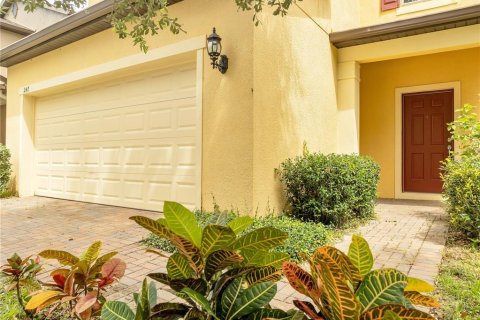 House in Casselberry, Florida 3 bedrooms, 164.62 sq.m. № 1900146 - photo 4
