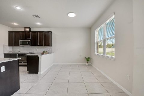 House in Casselberry, Florida 3 bedrooms, 164.62 sq.m. № 1900146 - photo 19