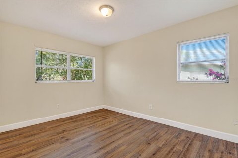 Casa en venta en Gainesville, Florida, 3 dormitorios, 108.6 m2 № 2145216 - foto 13
