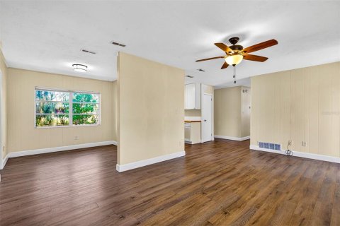 Casa en venta en Gainesville, Florida, 3 dormitorios, 108.6 m2 № 2145216 - foto 10