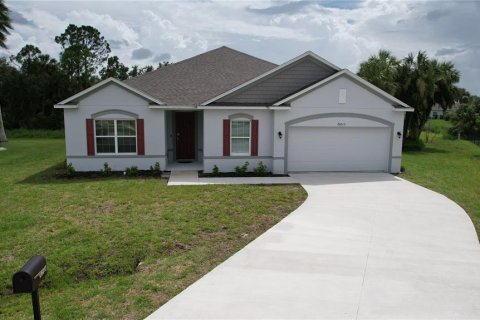 Casa en alquiler en Punta Gorda, Florida, 3 dormitorios, 200.02 m2 № 1754576 - foto 1