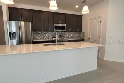 Casa en alquiler en Punta Gorda, Florida, 3 dormitorios, 200.02 m2 № 1754576 - foto 3