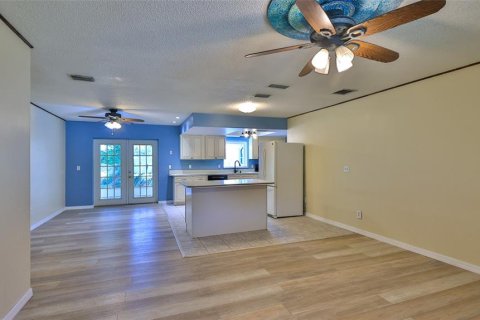 Casa en venta en Edgewater, Florida, 3 dormitorios, 114.73 m2 № 2224299 - foto 6