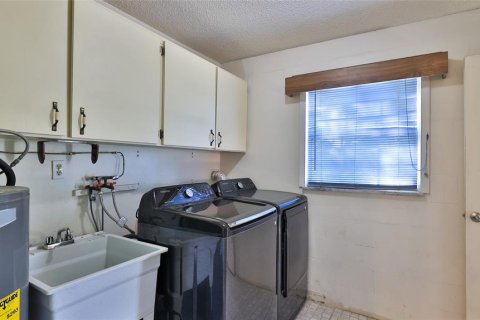 Casa en venta en Edgewater, Florida, 3 dormitorios, 114.73 m2 № 2224299 - foto 26