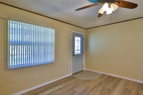 Casa en venta en Edgewater, Florida, 3 dormitorios, 114.73 m2 № 2224299 - foto 5